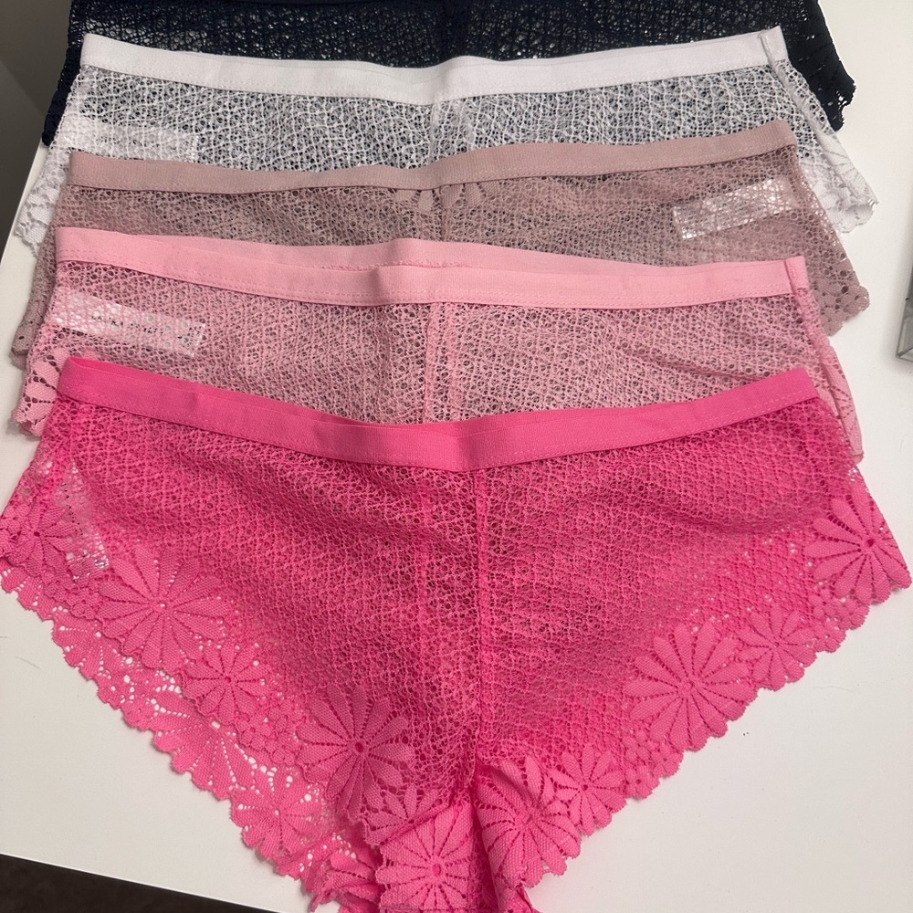 Laura Ashley Cheekies: Lace Women's Intimates Set - 5 Pair